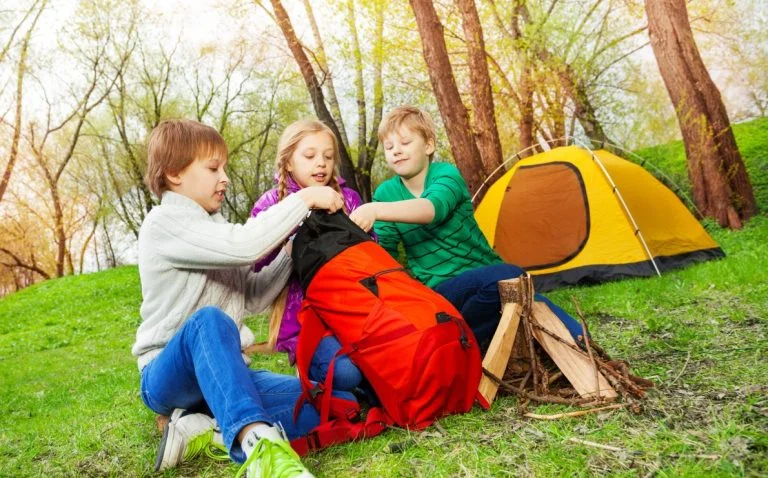 preparando-el-campamento-